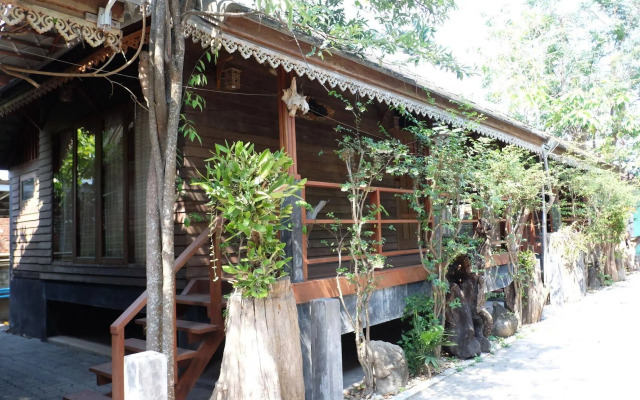 Mac Garden Resort