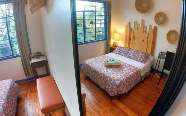 Coyohouse Bed & Breakfast