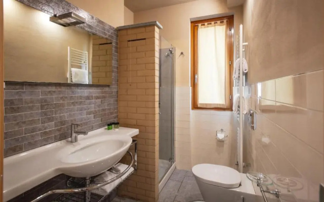 Réva Residences & Pool