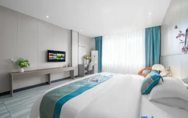 Laibin Baoyuan Business Hotel