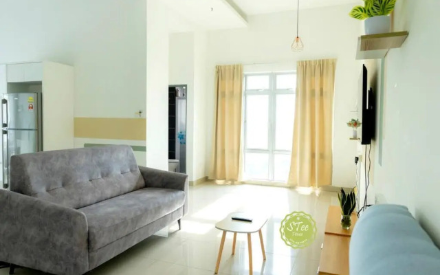 Oscar 4 pax- Mount Austin-Netflix -Ikea Toppen-Jusco