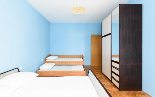 Vese - 100 m from beach - A3(5+3)