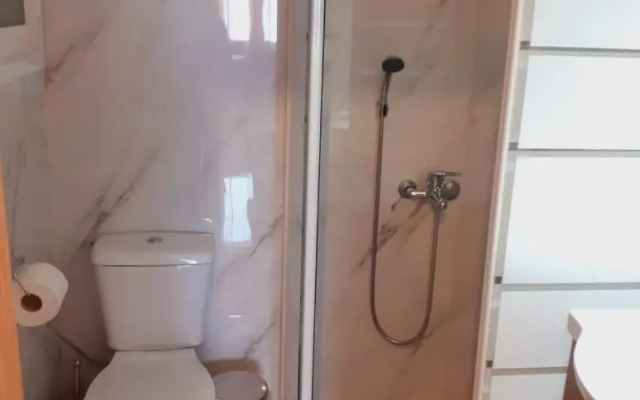 5min metro, Full Kitchen, Central Athens getaway