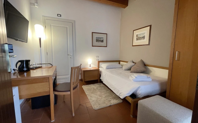 Le Camere Di Villa Cazenobio