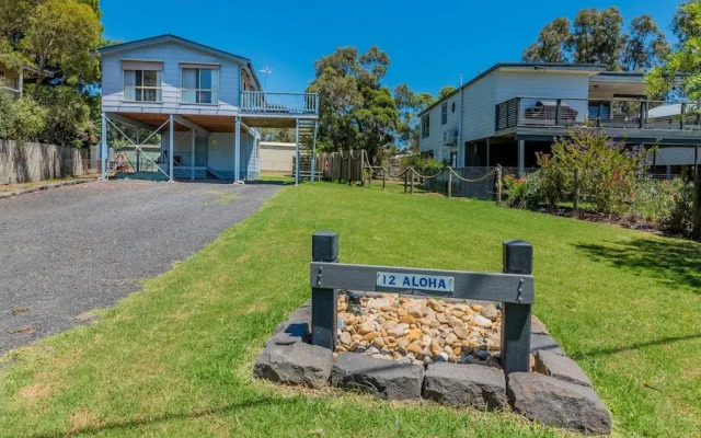 12 Aloha Ventnor Beach House