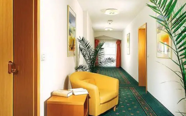 G.U.P.S. Hotel garni Weinheim