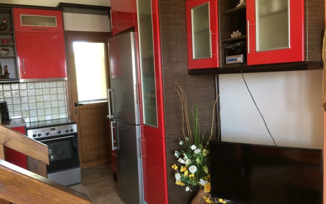 Sweet n' Cozy Maisonette