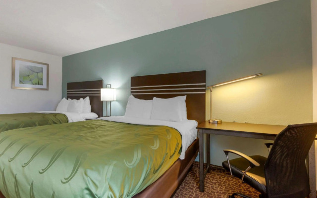 Quality Inn Alexis Rd