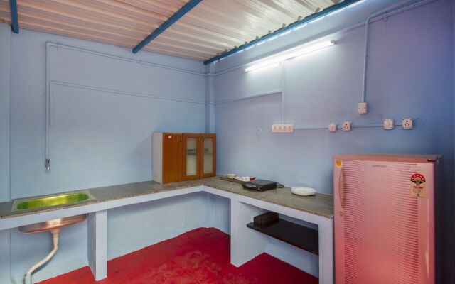OYO 13078 Home 1BHK Studio Near Bus Stand