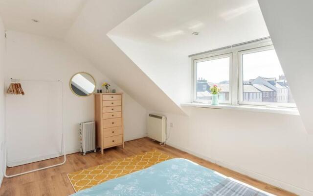 Argyll Apartments - Argyll Square, Oban