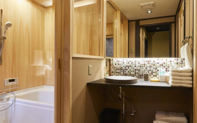 Miro Hachijo Uchidacho Tei