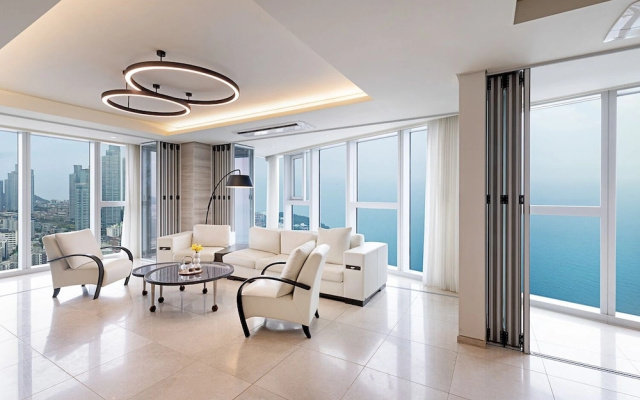 LCT residence THE VINE Haeundae