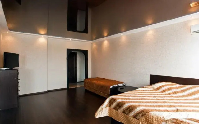 Apartment Complex Daudel 4