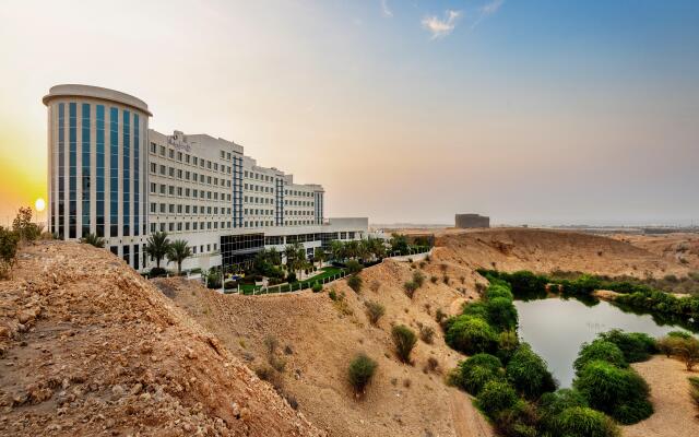 Crowne Plaza Muscat OCEC, an IHG Hotel