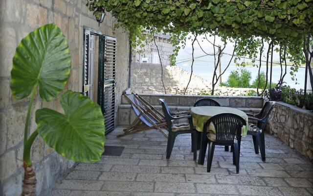 Apartmani Loredana - 2-bedroom-apartment With Sea View