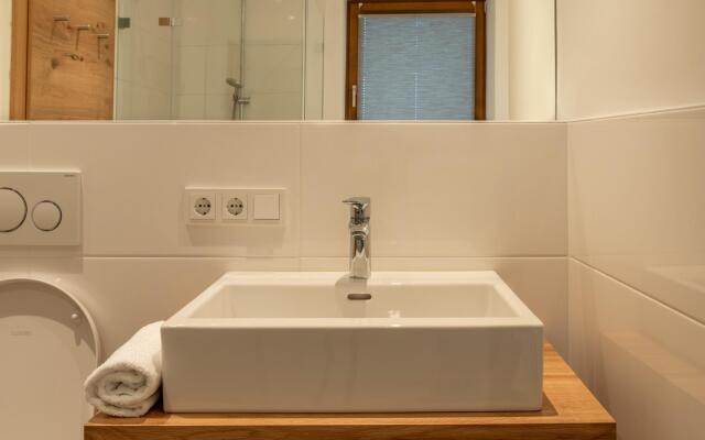 Finest Villa Zell am See - Skihaserl