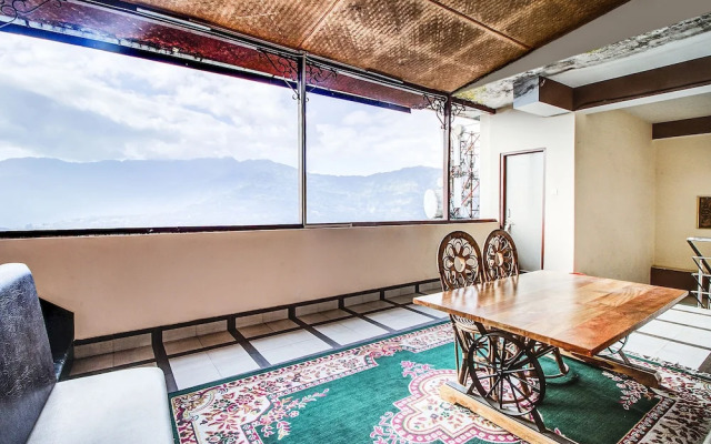 FabExpress Parasol Residency