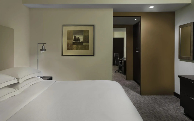 Hilton Toronto/Markham Suites Conference Centre & Spa