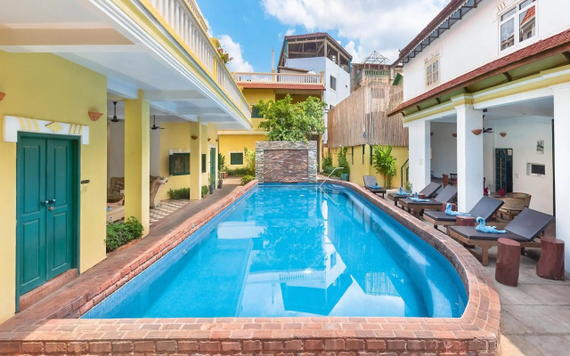 Residence Wat Damnak