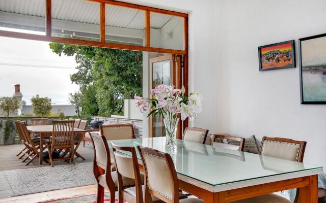 Victorian House on the Atlantic Seaboard