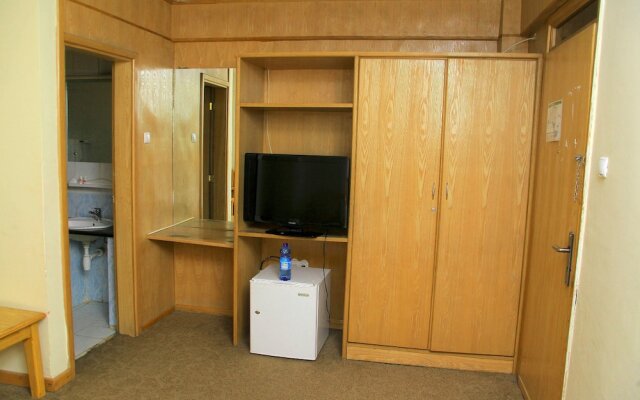 Axum Hotel Addis