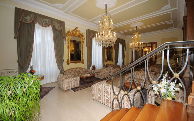 Grand Hotel Excelsior