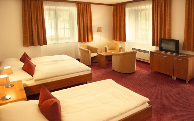 Hotel Singer