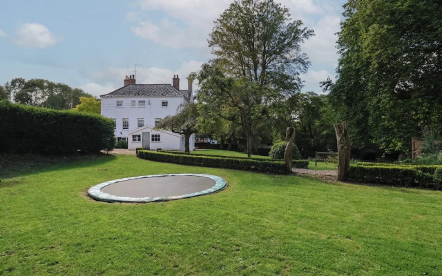 Syleham House