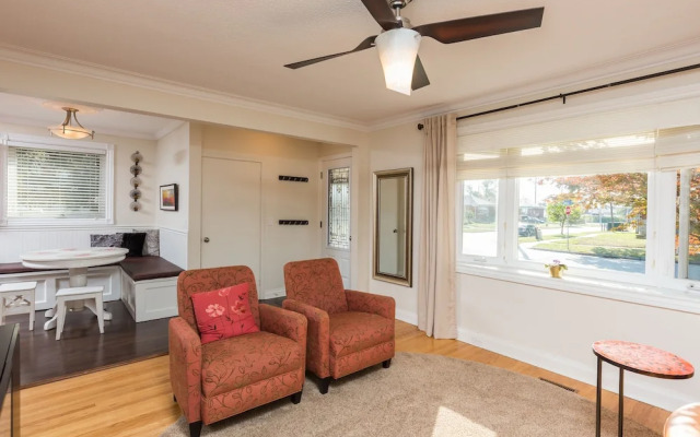 Applewood Suites - Sherway Gardens
