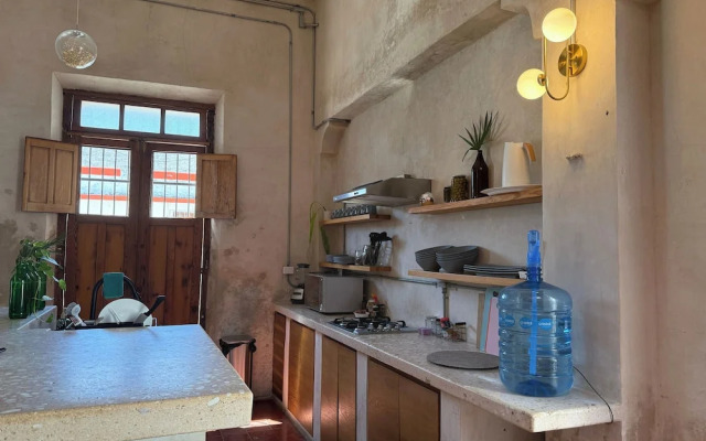 Casa con Piscina Nido Rosa