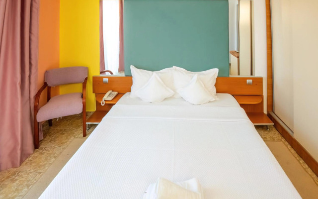 Hotel Modern