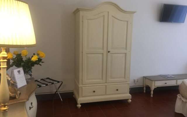 Palazzo Mari Suite & Rooms