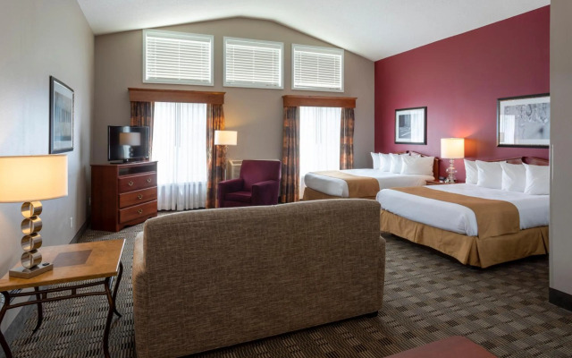 GrandStay Hotel & Suites