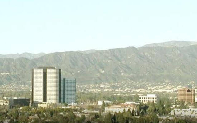 Elizabeth Taylor Apartment