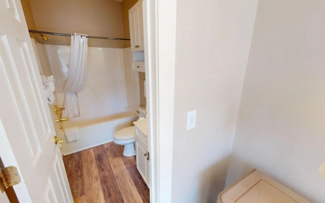 Magnolia Place 4665-204 2 Bedroom Condo