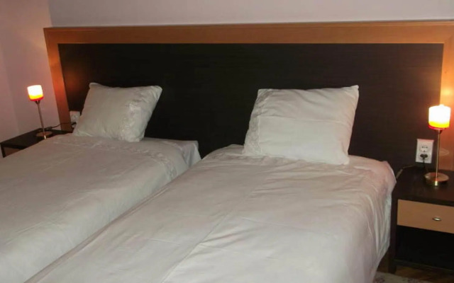 Hotel Vila Silia