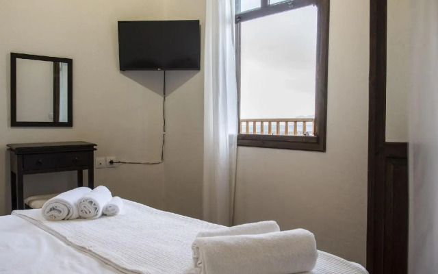 Captain Vasilis Hotel