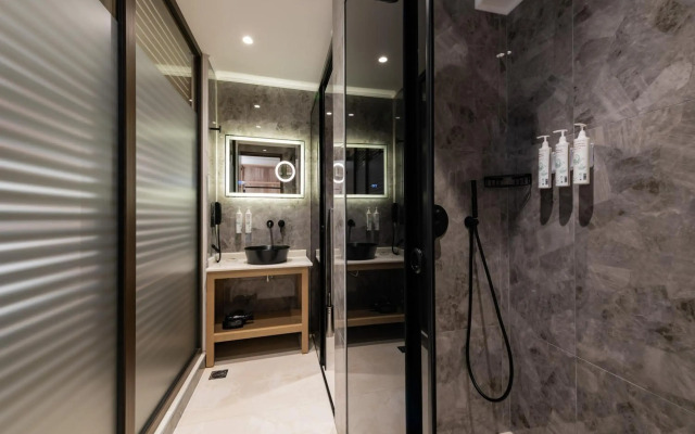 The Wine Hotel