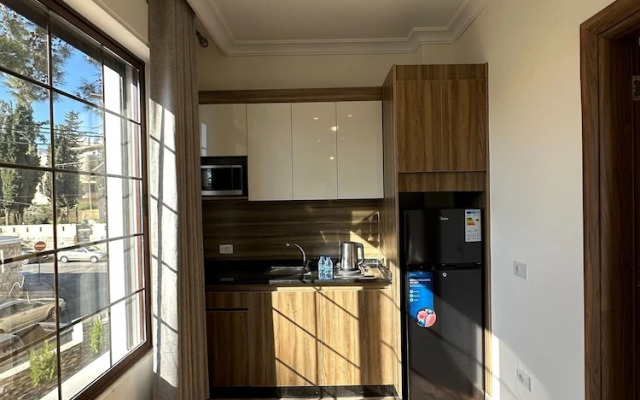 9 Antica Jabal Al Lweibdeh