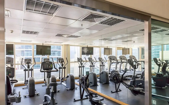 Cozy Marina View 1BR w Pool Gym