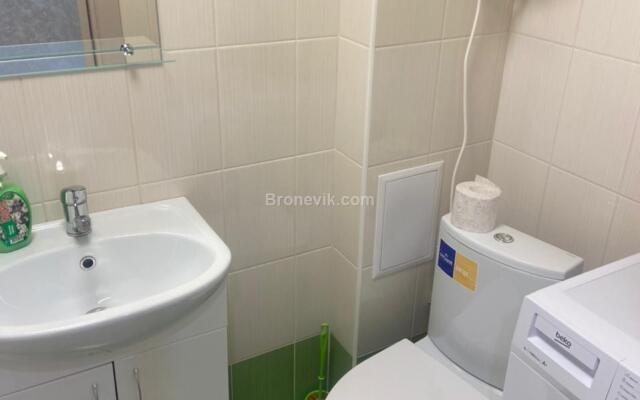 Саквояж на улице Большая Подгорная 87