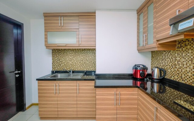 Big and Cozy Gandaria Heights 3BR Apartment with Direct Access to Mall