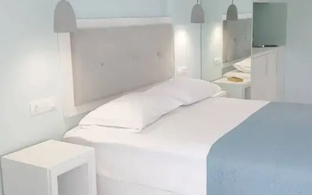 Mear Luxury Studio - Crete Garden Gem