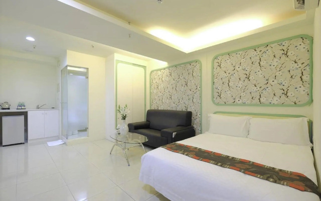 LJ hotel