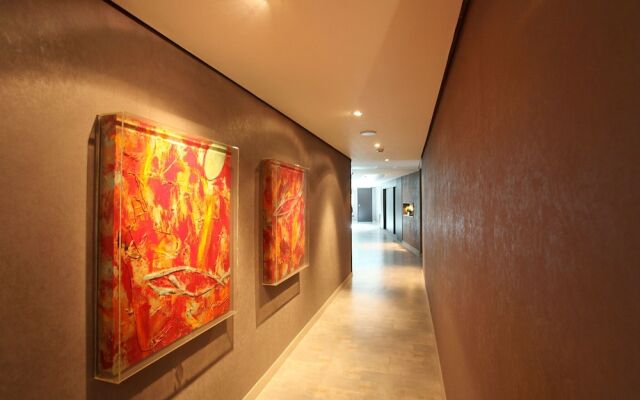 Hansung University May