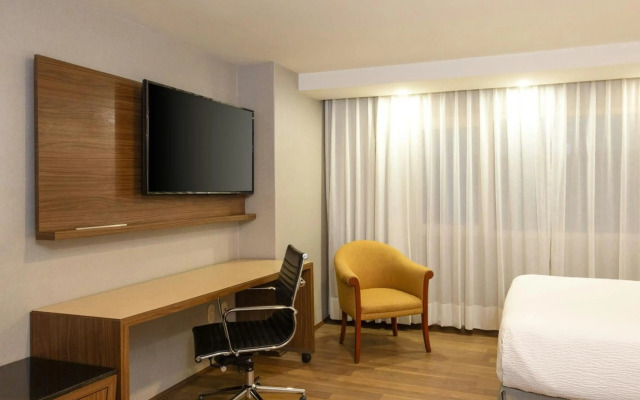 Courtyard by Marriott Mexico City Revolucion