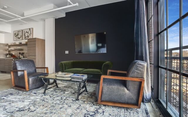 Onyx Studio