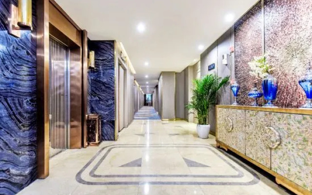 Yueyang Kaibinsi Holiday Hotel