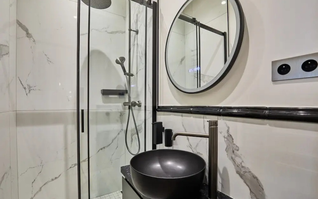Amazing Apartment Saint Germain des Pres With AC by Studio Prestige
