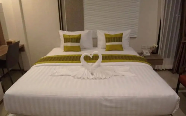 Chatnipa Beach Resort